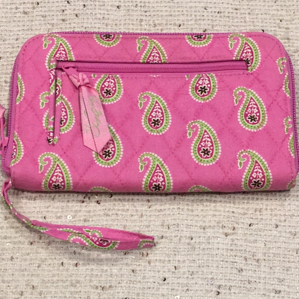 Slim Vera Bradley Wristlet Wallet, Pink